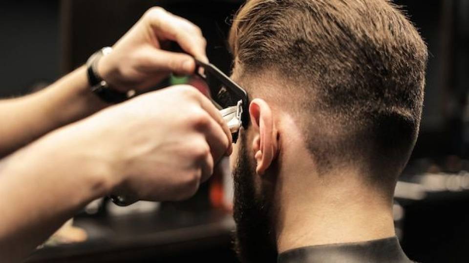 Top 7 tunsori barbatesti la moda in 2025